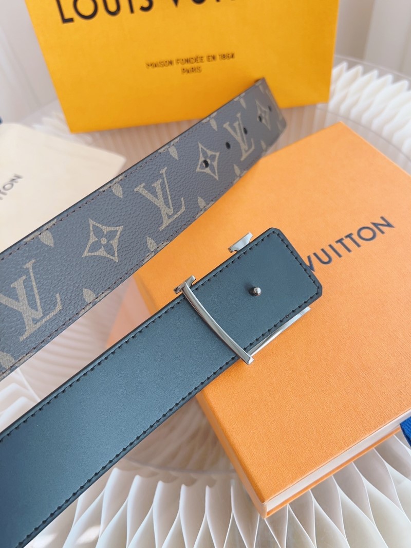 LOUIS VUITTON Belts